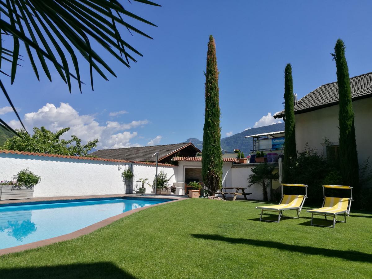 Reinhild Aparthotel Nals